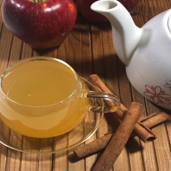 سیب و دارچین